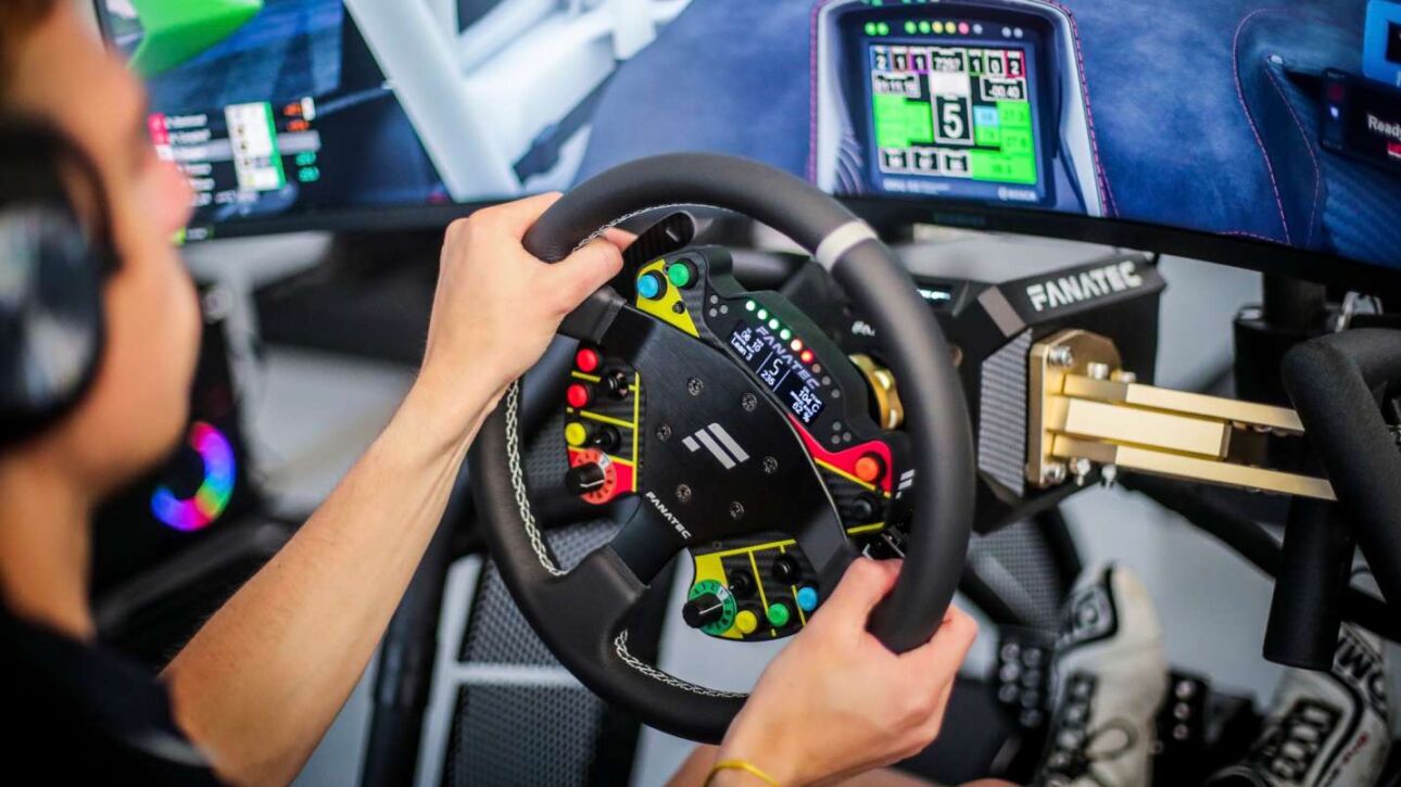 About SIMR | Building the Future of Sim Racing